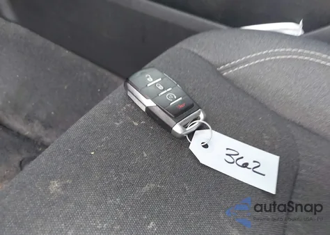 2022 Ram 1500 Big Horn 4X4 6'4 Box from USA, damaged, VIN 1C6SRFBT2NN206382